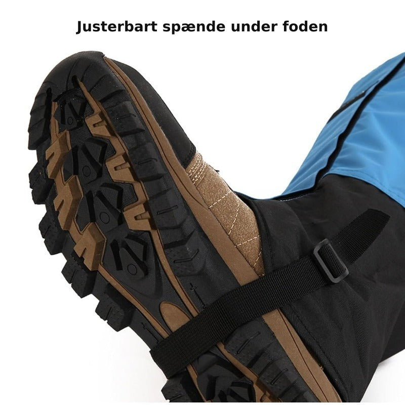 Justerbart spænde og rem under støvlen